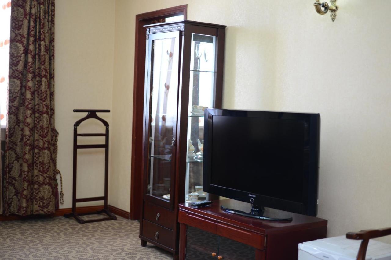 Bozok Hotel Astana Eksteriør billede
